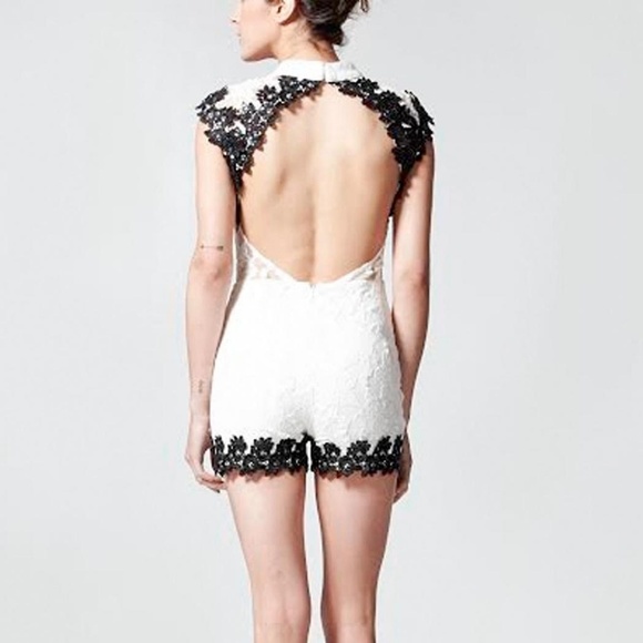 Lace Romper - Picture 3 of 5